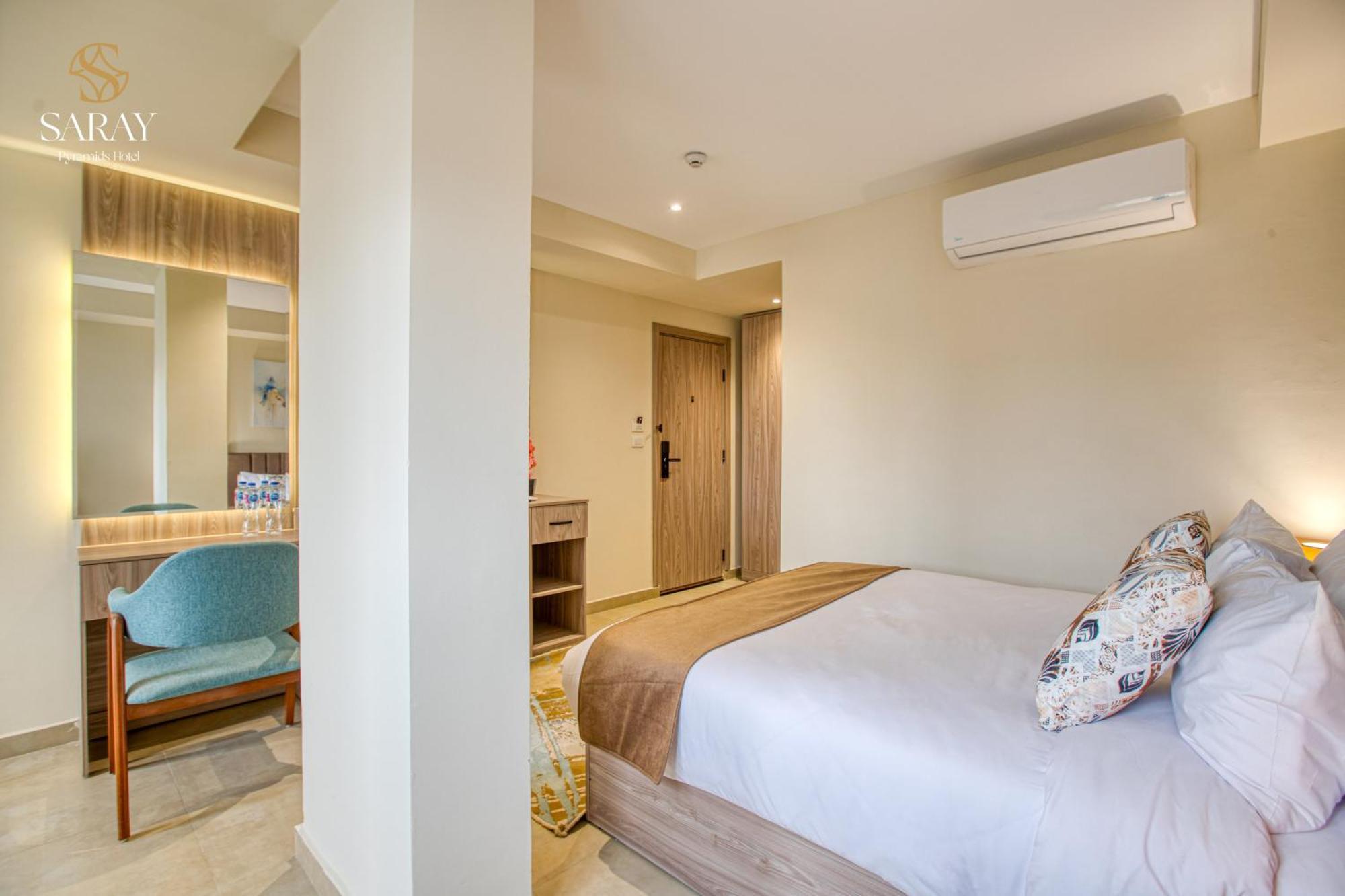 Saray Pyramids & Museum View Hotel Kafrat al Jabal Room photo