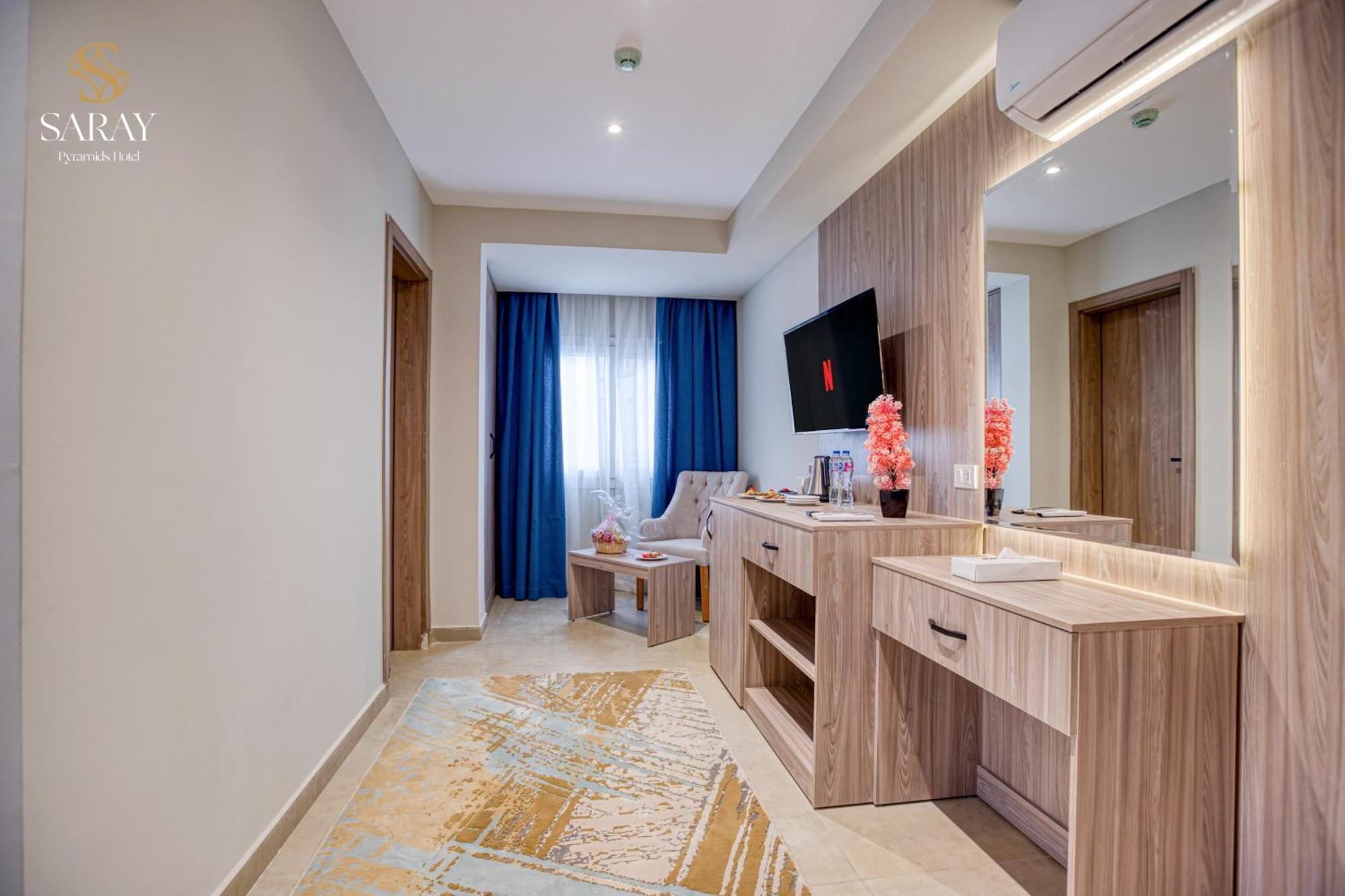 Saray Pyramids & Museum View Hotel Kafrat al Jabal Exterior photo